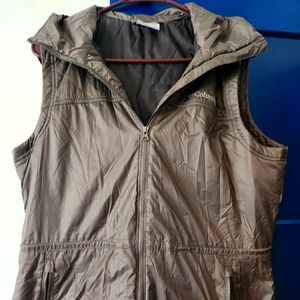 WOMEN'S Columbia vest